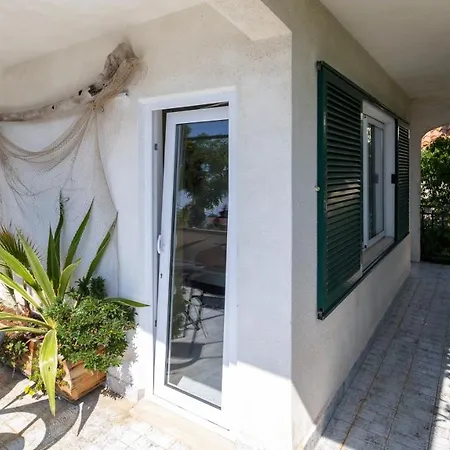 Mai's * Stari Grad (Hvar)